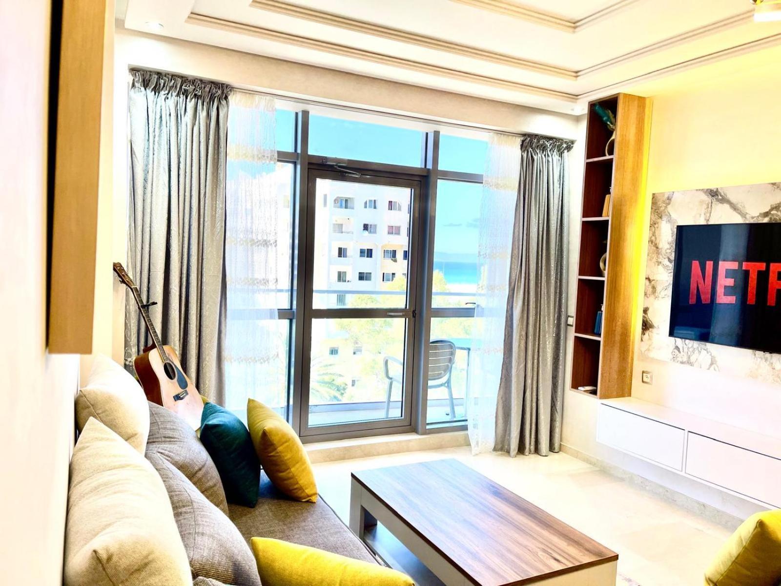 Modern Elegance With Sea Views In Central Tangier - Steps To Beach, Train And Attractions! 外观 照片